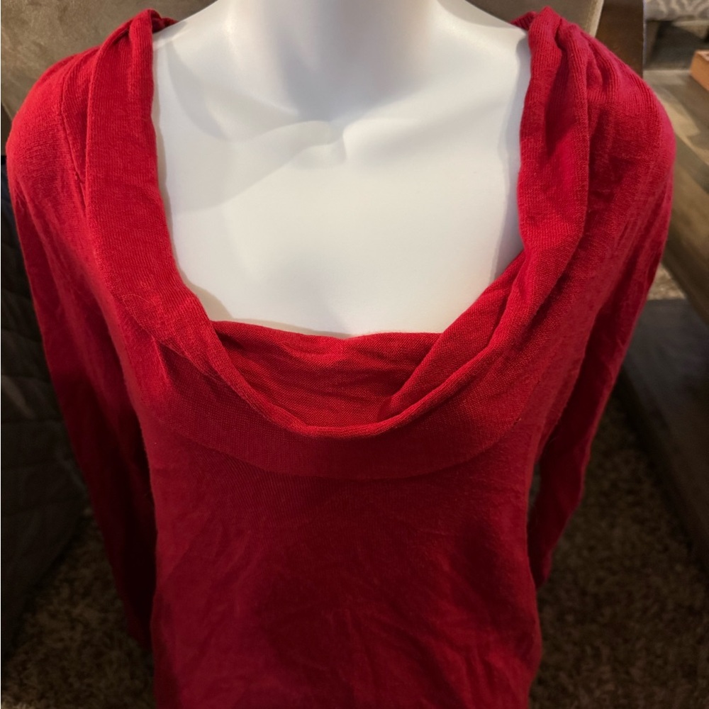 Red cowl neck sweater. Sz M